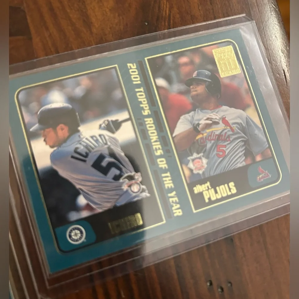 Ichiro Suzuki Albert Pujols 2001 Topps Gold Rookie Baseball Cards - Set of TWO - Picture 7 of 7